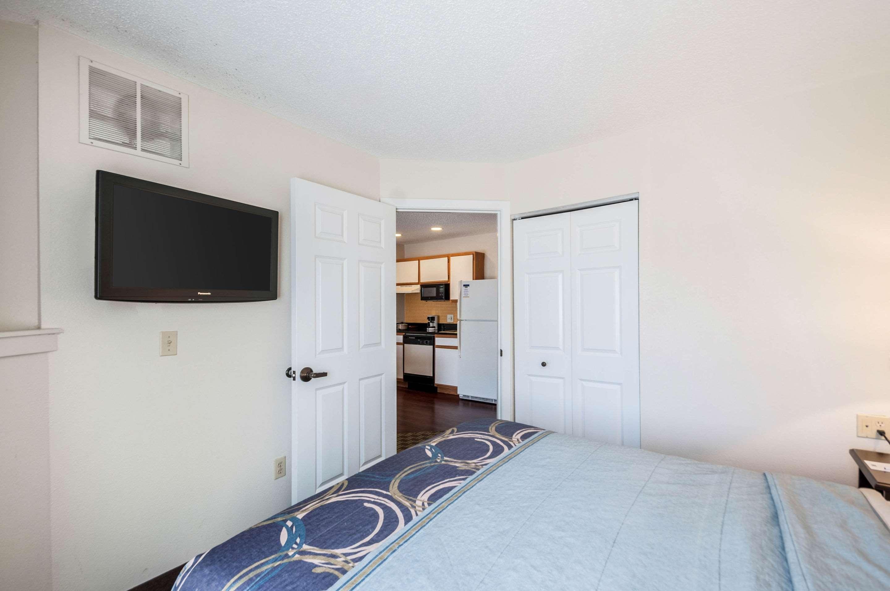 Mainstay Suites Frederick Esterno foto