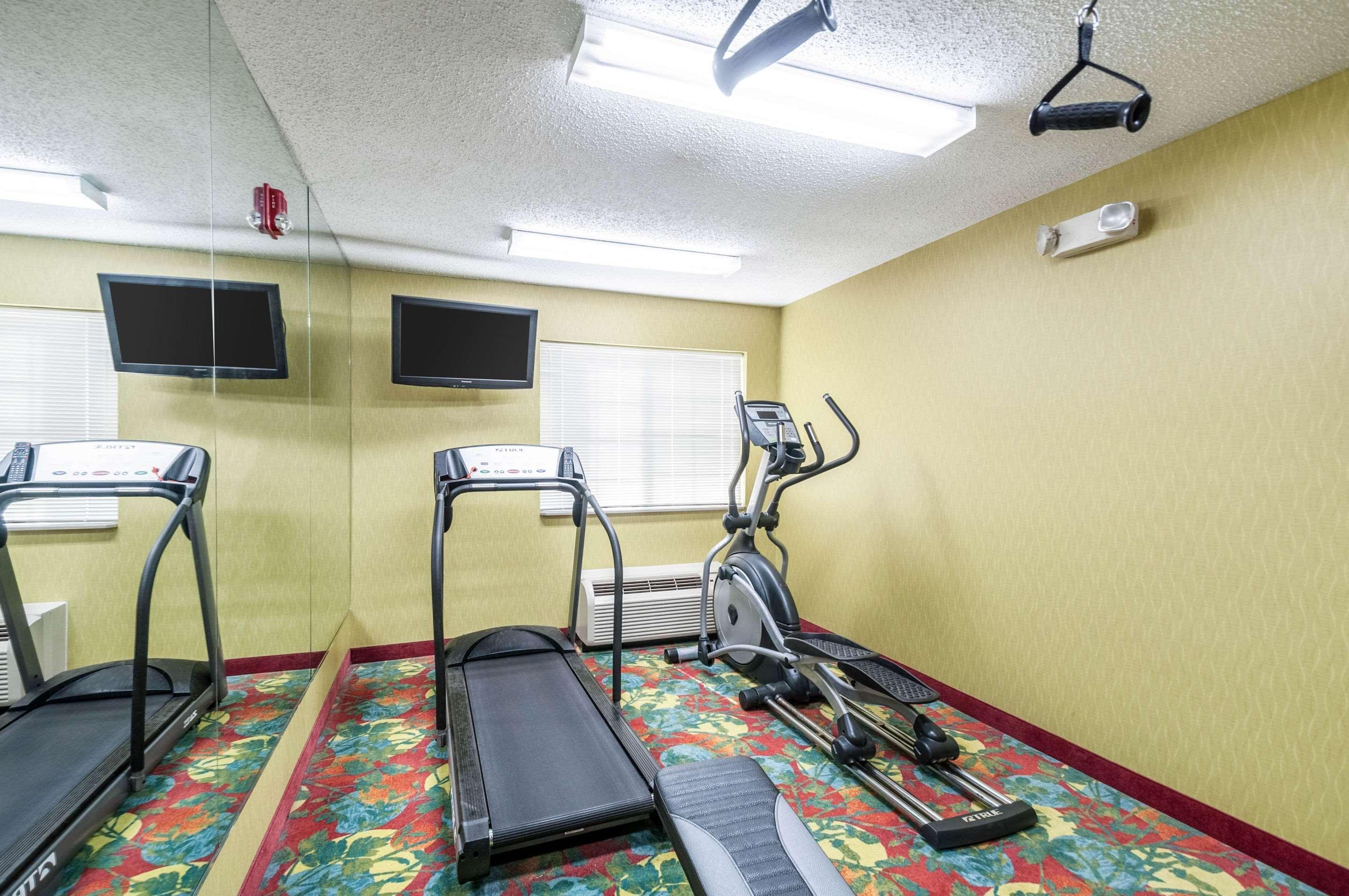 Mainstay Suites Frederick Esterno foto